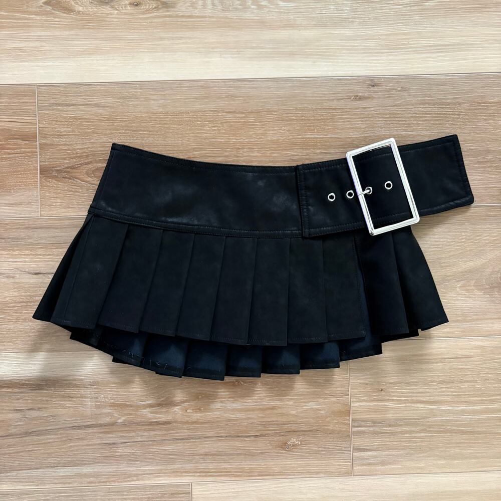 Dolls Kill Poster Girl Viral Takeover Mini Micro Pleated Skirt Black S